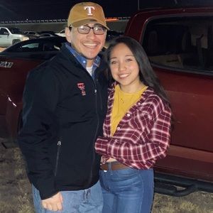 Meet your Posher, Carlee